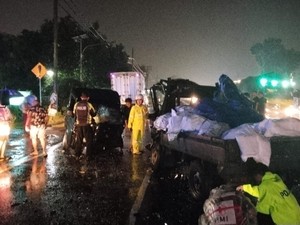 Kabur Usai Tabrak 6 Kendaraan, Sopir Pikap Berakhir Celaka di Mojokerto