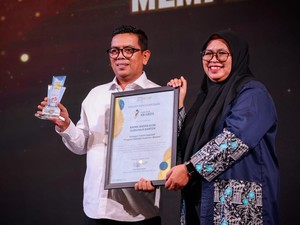 Andra Soni Raih Anugerah Ekbispar Award 2025 Kategori Tokoh Inspiratif