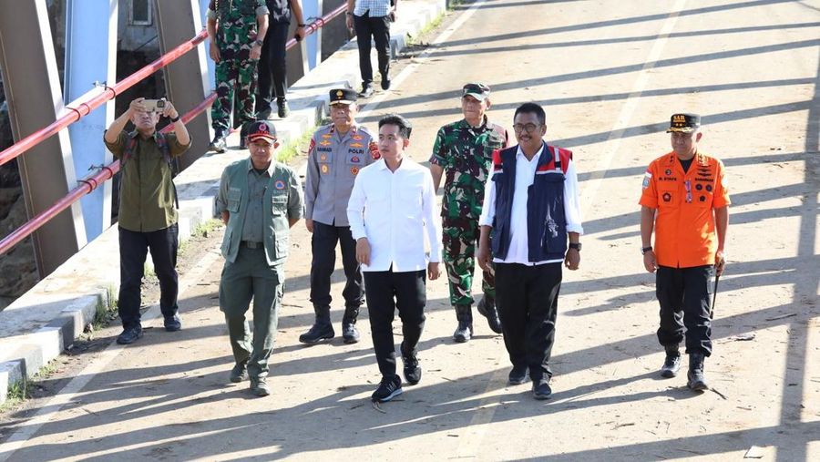 Kondisi permukiman warga yang terdampak di sekitar pasar Kampung Gumelar, Pelabuhan Ratu, Kabupaten Sukabumi, Jawa Barat, Sabtu (8/3/2025). (Dok. BNPB)