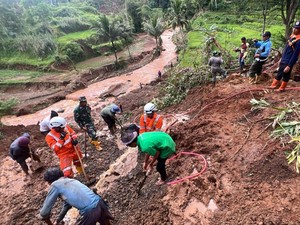 Lagi, Tim SAR Temukan Korban Banjir dan Longsor di Sukabumi