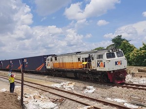 Sempat Ditutup Akibat Banjir, Jalur Rel Stasiun Gubug-Karangjati Kini Bisa Dilewati