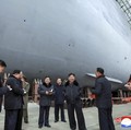 Aksi Baru 'Raja' Korut Kim Jong Un, Pamer Kapal Selam Nuklir 7000 Ton