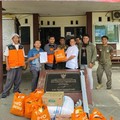 BNI Bantu Korban Banjir Bekasi Paket Sembako Hingga Alat Kebersihan