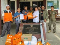 BNI Bantu Korban Banjir Bekasi Paket Sembako Hingga Alat Kebersihan