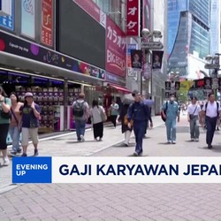 Gaji Karyawan Jepang Turun, Kok Bisa?