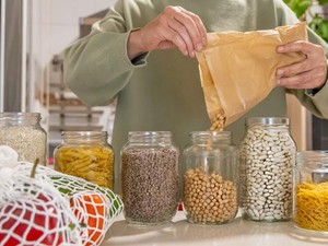 Jangan Dibuang! 5 Bahan Sisa di Dapur Ini Punya Manfaat Ekstra