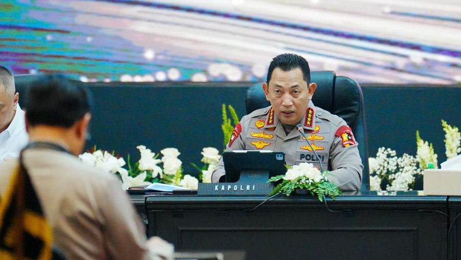 Kepala Kepolisian Negara Republik Indonesia Jenderal Polisi Listyo Sigit Prabowo menghadiri rapat koordinasi lintas sektoral terkait kesiapan pelaksanaan Operasi Ketupat 2025 di Jakarta, Senin (10/3/2025). (Dok. Humas Polri)
