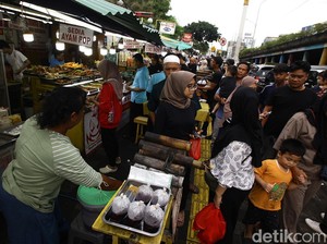 Kalender Jawa Kamis Wage 13 Maret 2025: Jual Beli Lancar