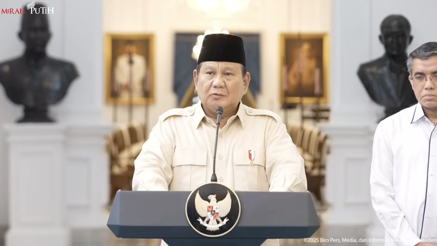 Keterangan Pers Presiden Prabowo Terkait Bonus Hari Raya kepada Pengemudi Online,10 Maret 2025. (Tangkapan layar Youtube Setpres RI)