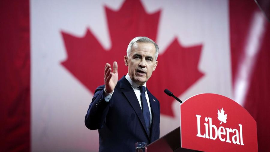 Mark Carney, Pemimpin Partai Liberal Kanada, berbicara setelah diumumkan sebagai pemenang di Acara Kepemimpinan Liberal di Ottawa, Ontario, Minggu, 9 Maret 2025. (Justin Tang/The Canadian Press via AP)