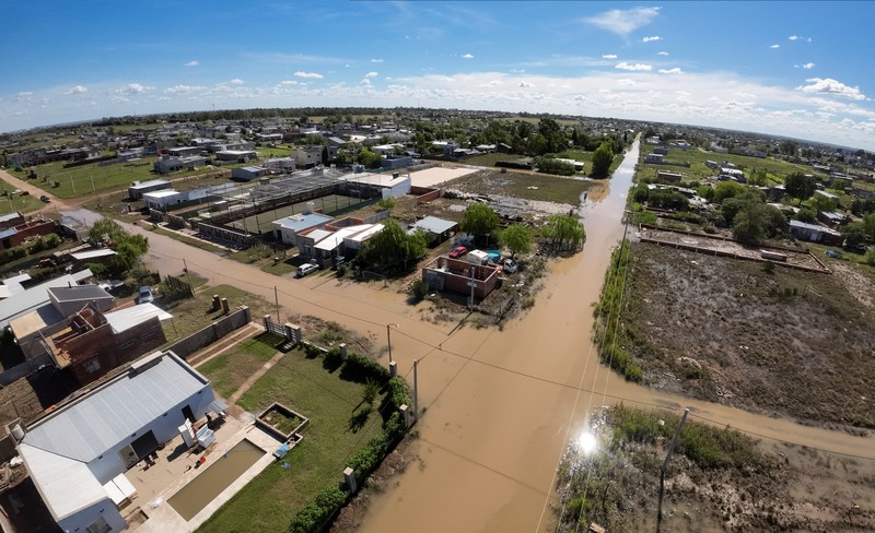 Pemandangan drone menunjukkan jalan-jalan yang banjir di kota Bahia Blanca, di provinsi Buenos Aires, Argentina, 9 Maret 2025. Pemandangan drone menunjukkan jalan-jalan yang banjir di kota Bahia Blanca, di provinsi Buenos Aires, Argentina, 9 Maret 2025. (REUTERS/Juan Sebastian Lobos)