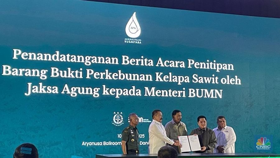 Penyerahan Lahan Sawit Duta Palma ke BUMN. (CNBC Indonesia/Romys Binekasri)