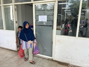 Pintu Pasar Induk Among Tani Kota Batu Dirusak Oknum Pedagang