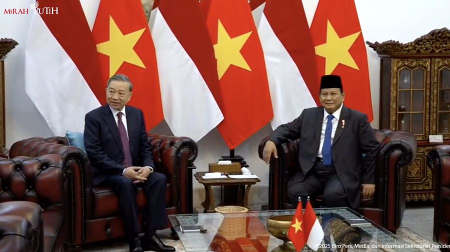 Presiden Prabowo Subianto menerima kunjungan kenegaraan Sekretaris Jenderal Partai Komunis Vietnam To Lam, di Istana Merdeka, Jakarta, Senin (10/3/2025). (Tangkapan layar youtube Setpres RI)