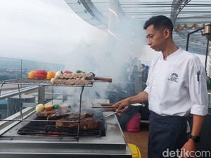 Sensasi Iftar dengan BBQ Mewah di Trans Luxury Hotel Bandung