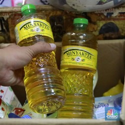 Minyakita Kemasan Botol 1 Liter Mulai Gaib di Pasar, kok bisa?