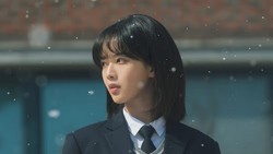 9 Fakta Roh Jeong Eui, Aktris Cantik Pemain Drakor The Witch