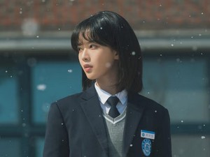 9 Fakta Roh Jeong Eui, Aktris Cantik Pemain Drakor The Witch