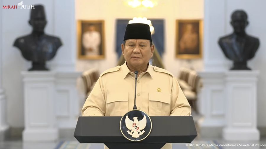 Prabowo Subianto mengumumkan THR & Gaji 13 bagi ASN, PPPK, Hakim, TNI Polri, & Pensiunan Tahun 2025, 11 Maret 2025. (Tangkapan layar youtube Setpres RI)