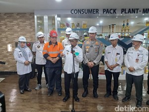 Gubernur-Kapolda Sidak Pabrik Minyakita di Serang, Tak Ada Takaran Disunat