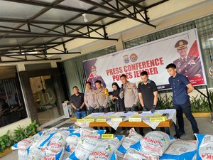 Selundupkan Pupuk Subsidi 3 Ton, 2 Pria di Jember Diringkus