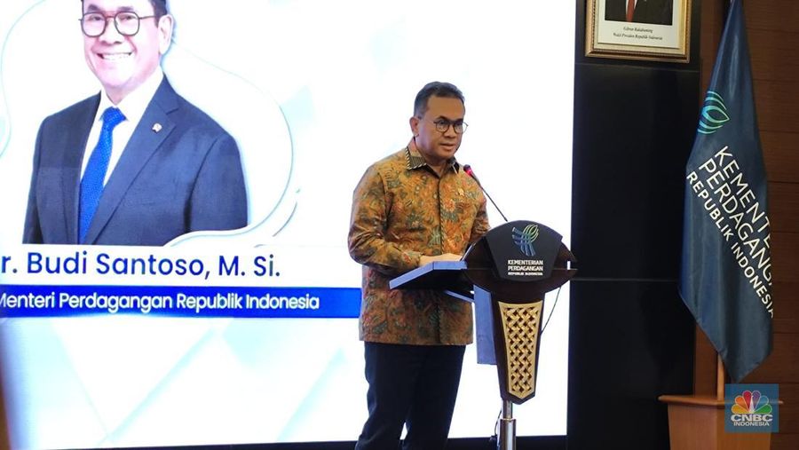 Menteri Perdagangan (Mendag) Budi Santoso saat launching kegiatan Indonesia Licensing and Franchise Export (ILFEX) 2025 di Auditorium Kemendag, Jakarta, Rabu (12/3/2025). (CNBC Indonesia/Martyasari Rizky)