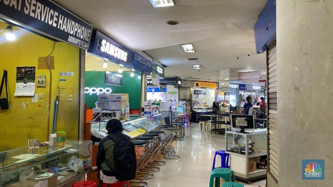 Pedagang HP Makin Sengsara Dihantam Krisis Bertubi-tubi di 2026