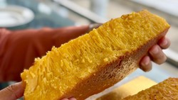 Adu Legit 3 Bika Ambon Legendaris, Begini Tekstur dan Rasanya
