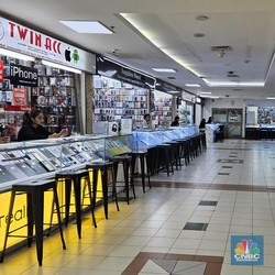 Jualan HP Makin Susah, Nasib Pedagang HP Miris di 2025