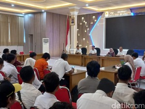 Harap-harap Cemas Honorer Pemkab Cirebon Menanti Kepastian PPPK