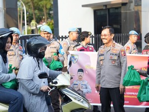 Korsabhara HUT Ke-73, Kakor Bagi Takjil ke Warga dan Bukber 500 Anggota