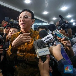 9 Jam Diperiksa Jadi Saksi di Kejagung, Ahok Dicecar 14 Pertanyaan