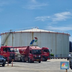 Bahlil Ungkap Rencana RI Nambah Impor BBM & LPG ke AS