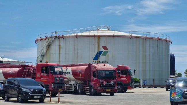 Bahlil Ungkap Rencana RI Nambah Impor BBM dan LPG ke AS