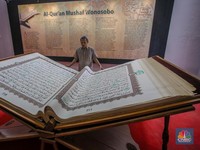 Ragam Tradisi Nuzulul Quran, Iktikaf hingga Seribu Tumpeng