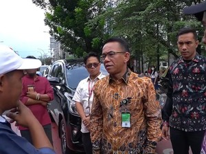 Wawalkot Medan Zaki Ngamuk gegara Mobil Parkir Berlapis Dekat RSUD Pirngadi
