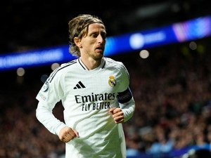 Milan Serius Buru Luka Modric
