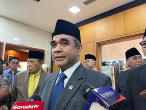 Muzani: Kekhawatiran Dominasi Militer di Kehidupan Sipil Tidak Terjadi