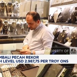 Video: Harga Emas Pecah Rekor Lagi! Sentuh USD 2.987,75 per Troy Ons