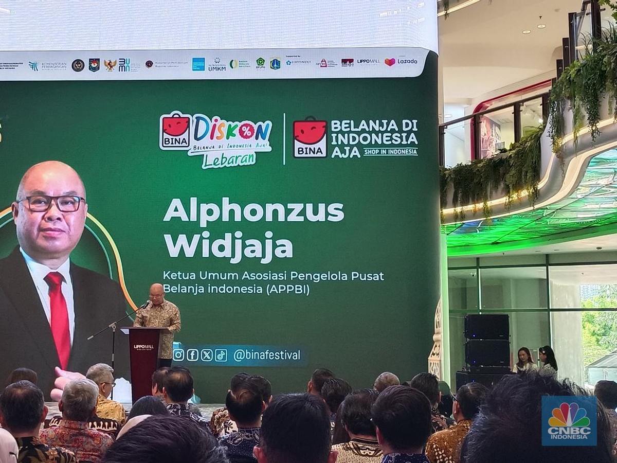 Diskon Lebaran 2025 Dorong Daya Beli Kelas Menengah yang Belum Pulih