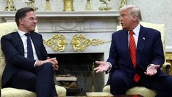 Bertemu Bos NATO, Trump Bilang AS Butuh Greenland