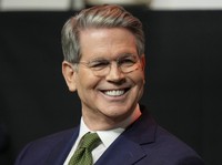 Trump Tegas Blokir China, Menterinya Malah Bilang Begini