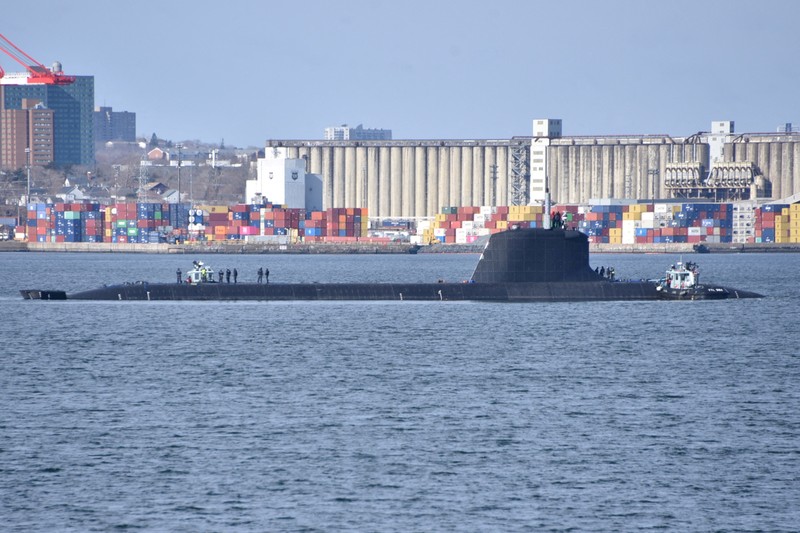 CANADA-FRANCE/SUBMARINE Sebuah kapal selam serang bertenaga nuklir Prancis (Louis Roquebert/French Ministry of Foreign Affairs/Handout via REUTERS)