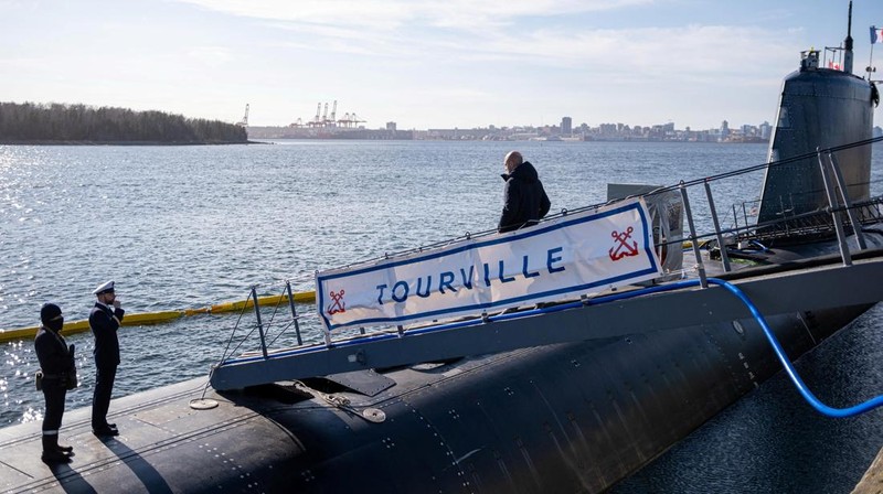 Sebuah kapal selam serang bertenaga nuklir Prancis  (Louis Roquebert/French Ministry of Foreign Affairs/Handout via REUTERS)