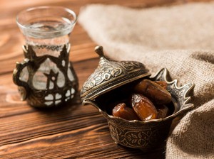 Jadwal Buka Puasa Jabodetabek Hari Ini 14 Maret 2026