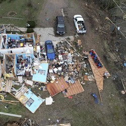 Tornado Terjang & Porak-porandakan Amerika, 33 Orang Tewas