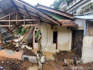 Detik-detik Banjir Bandang Hantam Rumah Warga KBB Jelang Buka Puasa