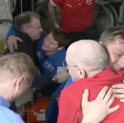 Astronaut NASA Terjebak 9 Bulan di Antariksa, Begini Nasibnya Sekarang
