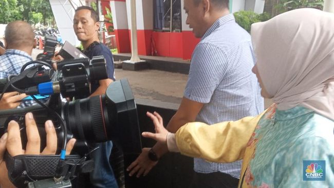 KPK Selesai Periksa Nicke Widyawati, Begini Update Terbarunya...
