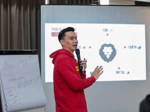 Ivan Kabul Buka Kelas Public Speaking, Bahagia Bisa Berbagi Ilmu